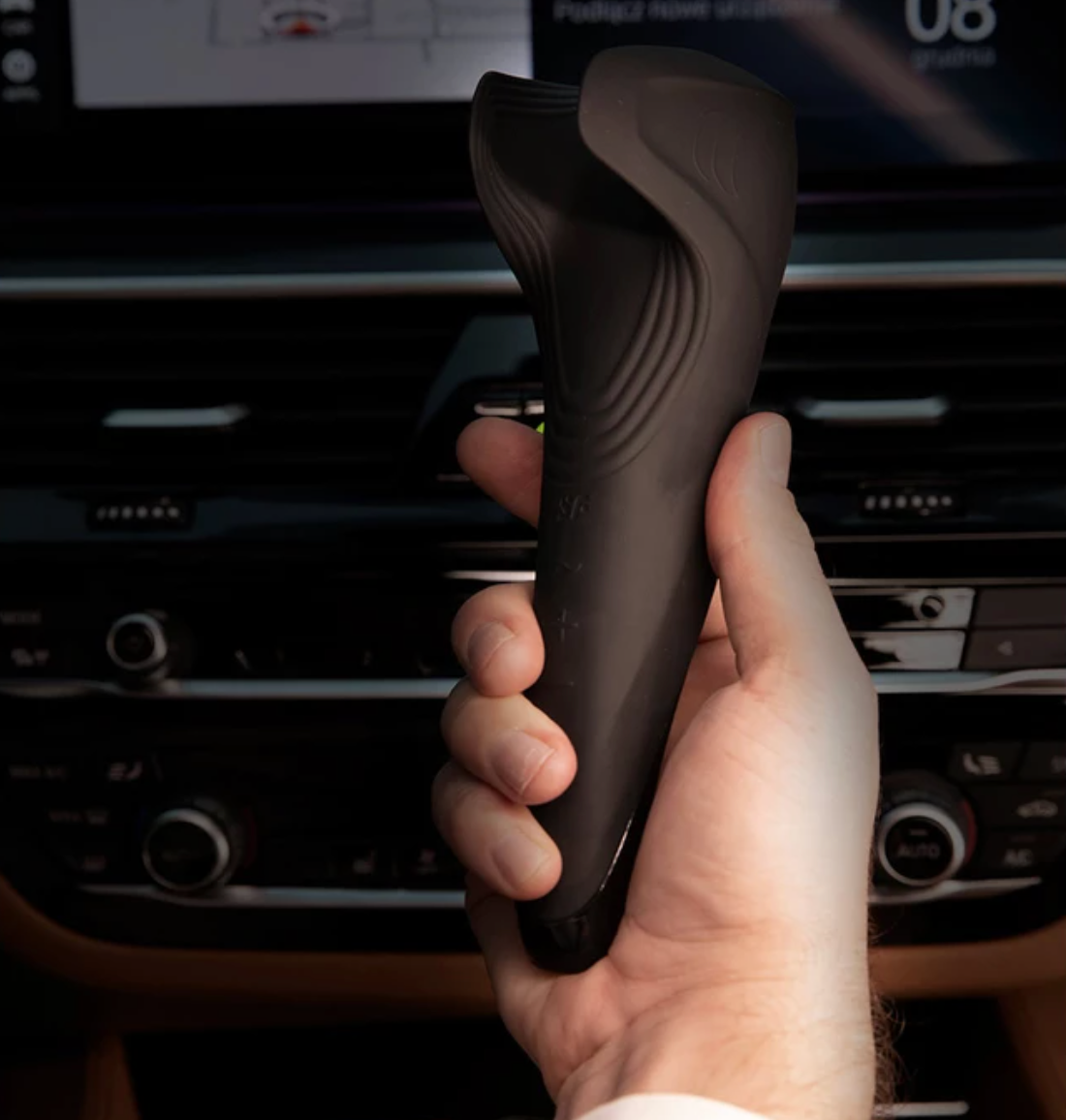FlexiWand – Massaggiatore con Ali Vibranti & 35 Modalità