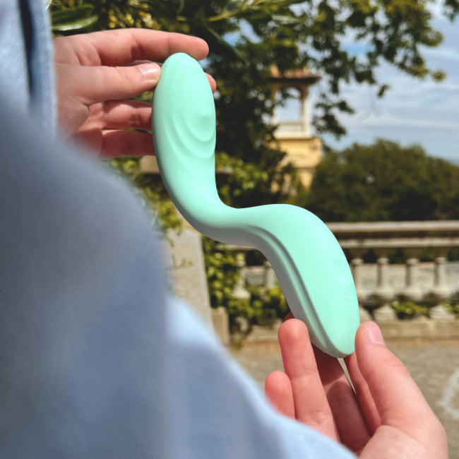 G-Roll – Vibrazioni profonde e movimento interno per un piacere che rotola