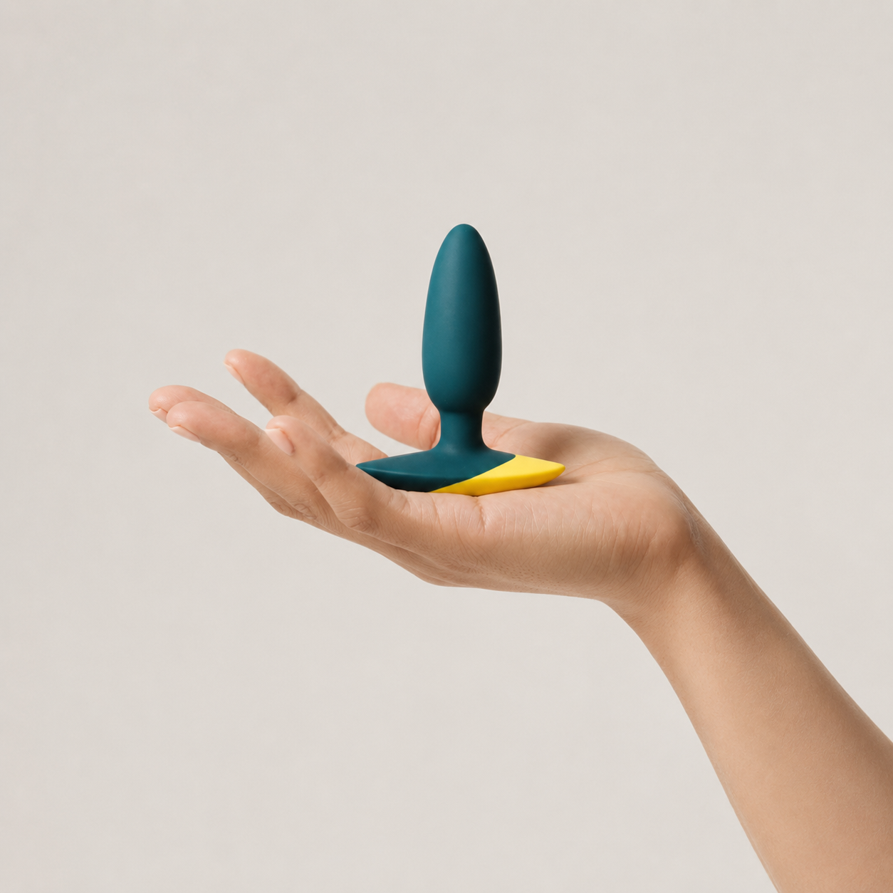 Bass – Plug Anale Vibrante Ricaricabile in Silicone
