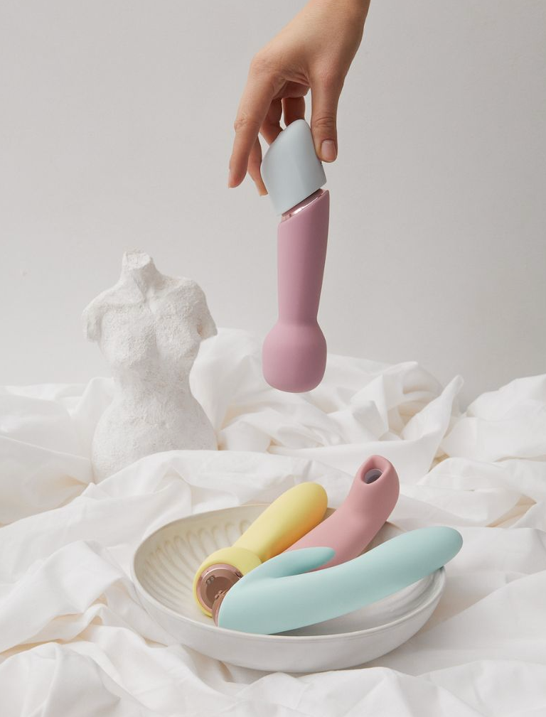 4Play – Il Kit Definitivo per Ogni Tuo Desiderio