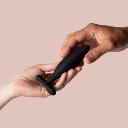 NexusVibe – Plug Anale Vibrante conico con Controllo Remoto