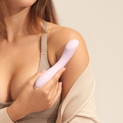 Livia – Il vibratore elegante che segue le tue curve